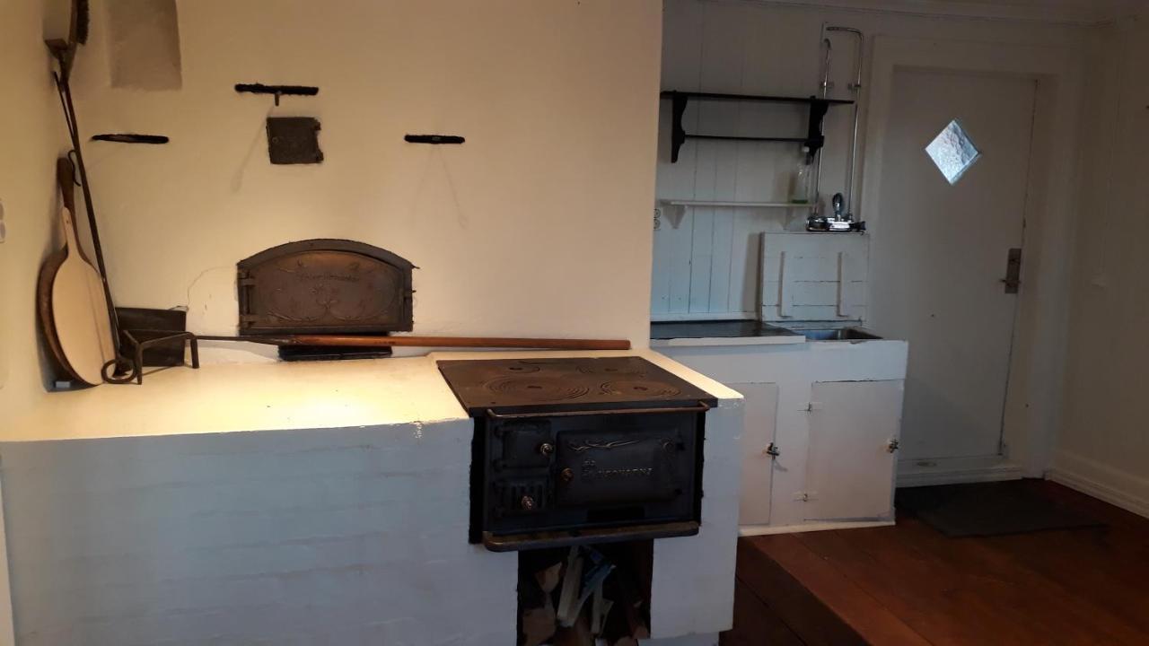 Aelgbergets Bed & Breakfast Ucklum ภายนอก รูปภาพ