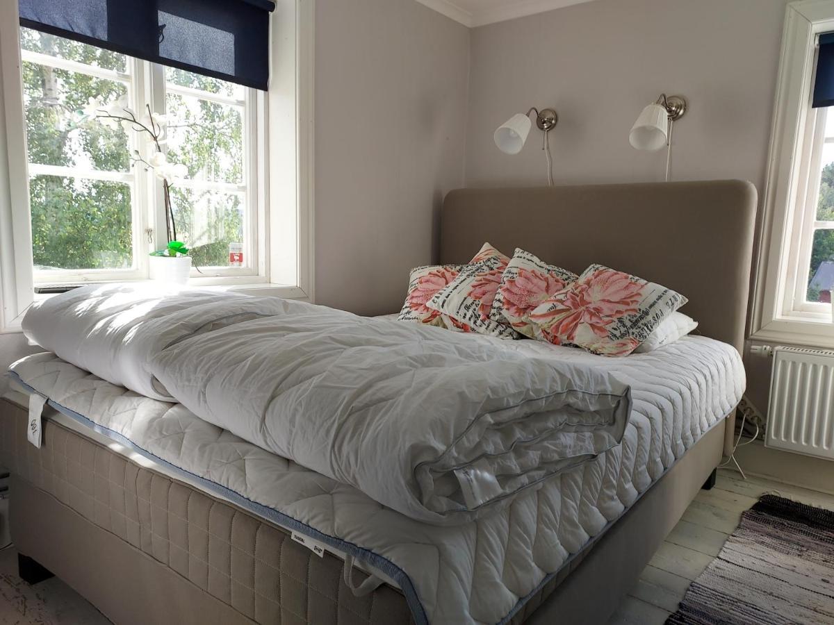 Aelgbergets Bed & Breakfast Ucklum ภายนอก รูปภาพ