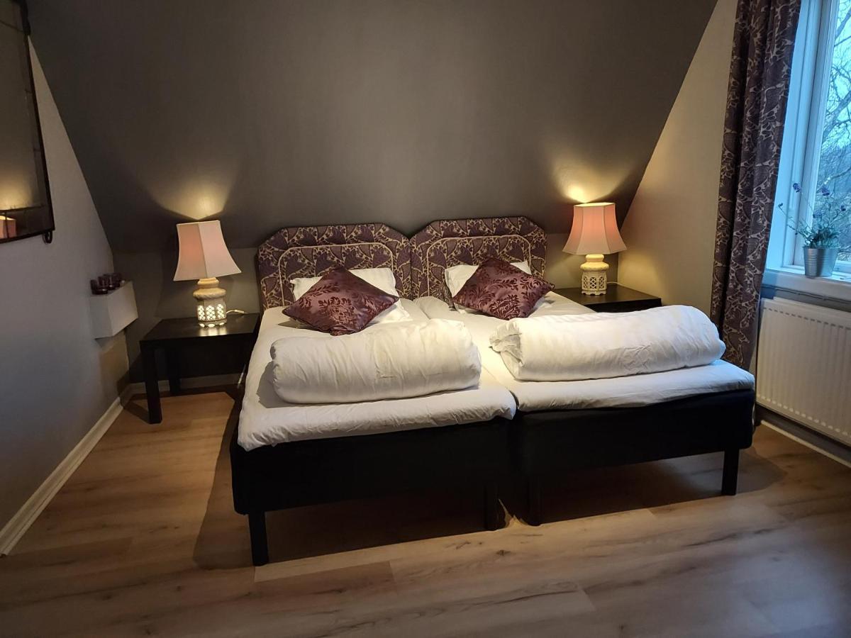 Aelgbergets Bed & Breakfast Ucklum ภายนอก รูปภาพ